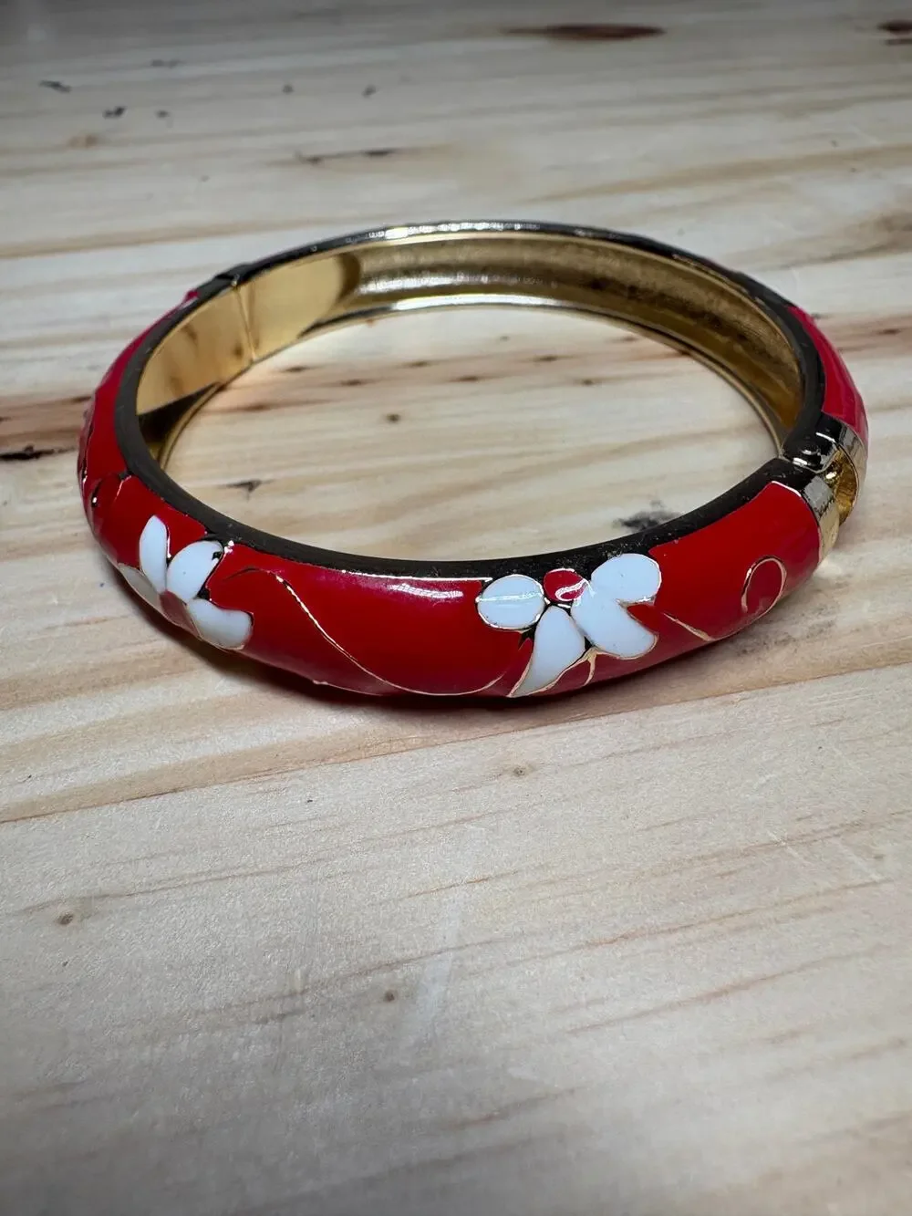 JTF Cloisonne Enamel Hinged Bangle Bracelet Red Floral Enamel Gold